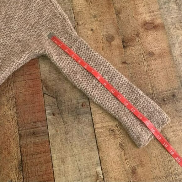 Moth womens cream and tan wool knit long sleeve v-neck sweater -S - Picture 3 of 10